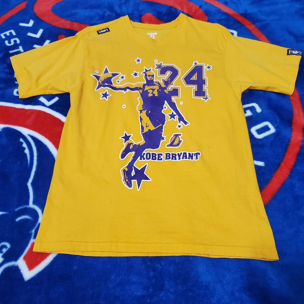 Kobe Bryant Graphic Tee Sz M